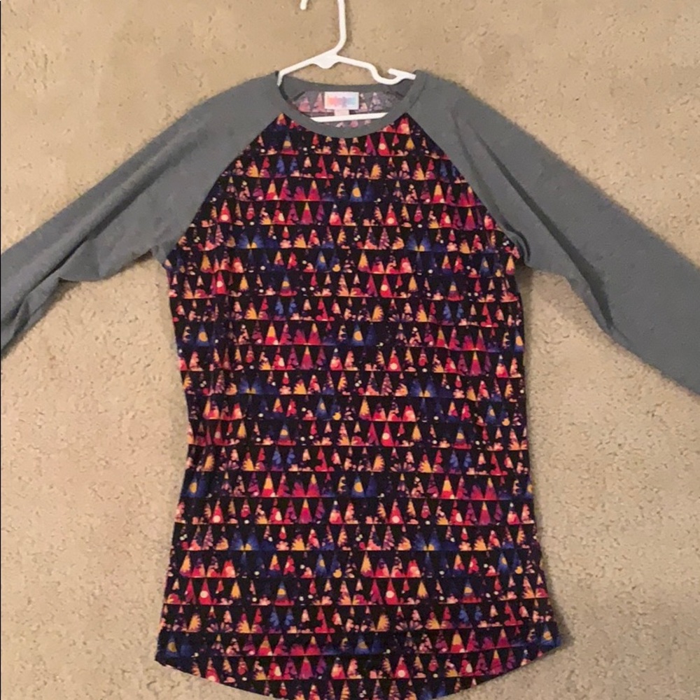 3quarter length floral top